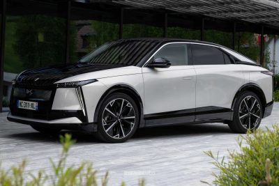 Nuova DS N°8 Étoile anteriore 3/4