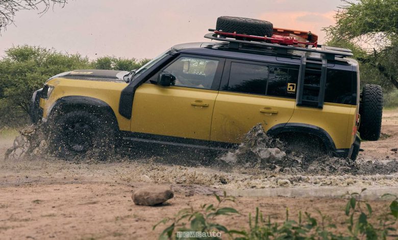 Land Rover Defender 110 Trophy Edition in off road