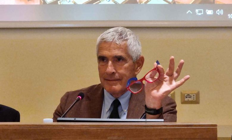Il Senatore Pier Ferdinando Casini.