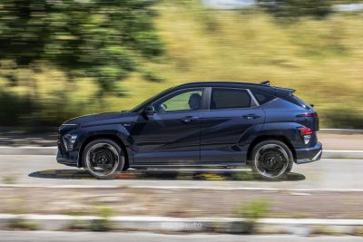 Hyundai Kona Electric N Line su strada