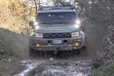 ICH-X K2 Off Road Edition in off road nel fango