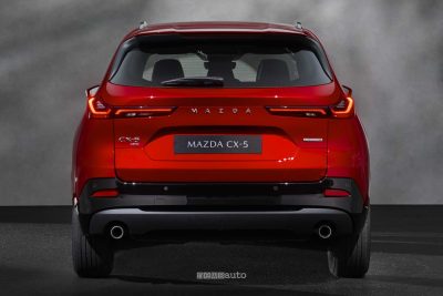 Nuova Mazda CX-5 posteriore