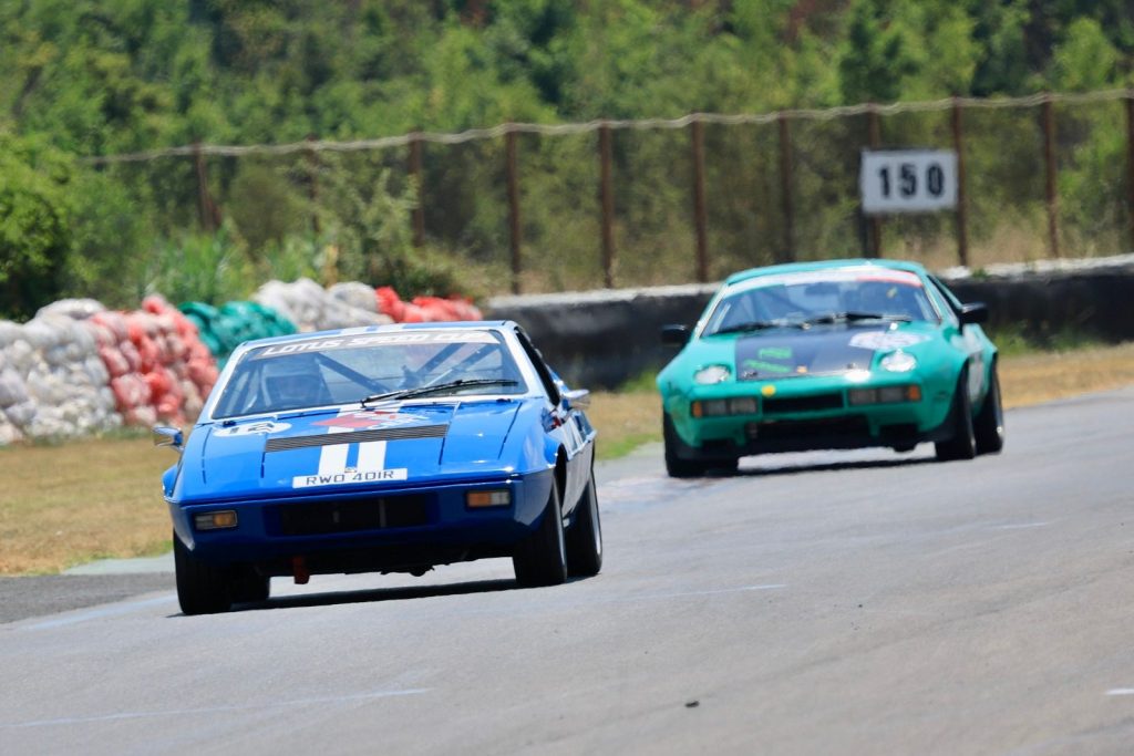 Grande successo per il team italiano Eclat Racing con Gianluca Bardelli che portato al successo la Lotus Italiana