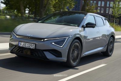 Nuova Kia EV6 GT Line su strada