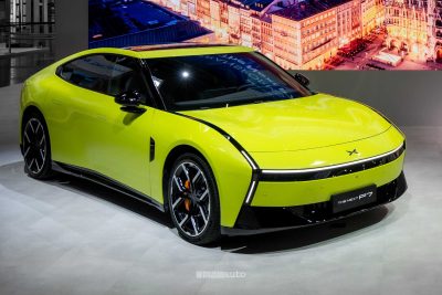 Xpeng Next P7 anteriore 3/4