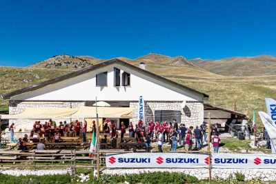 Partecipanti al raduno Suzuki 4x4 2025 in Abruzzo Campo Imperatore