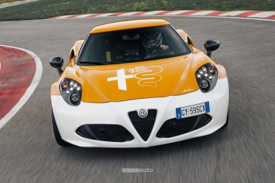 Alfa Romeo 4C Nicola Larini in pista