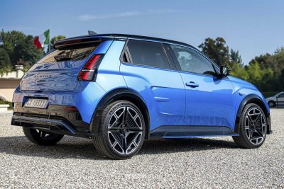 Alpine A290 GTS posteriore 3/4