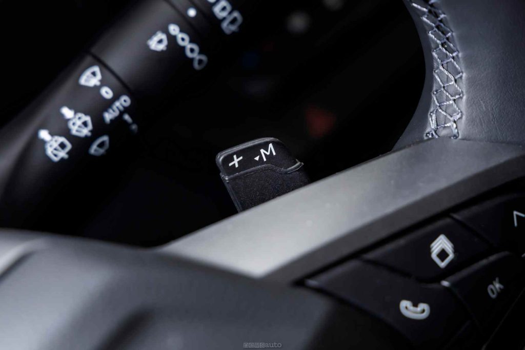 paddle al volante per cambio marcia