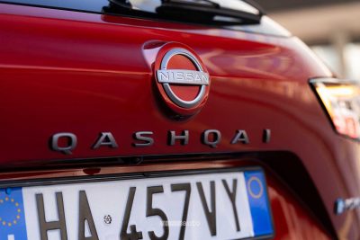 Nissan Qashqai e-POWER telecamera portellone posteriore
