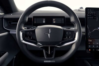 Polestar 3 volante abitacolo