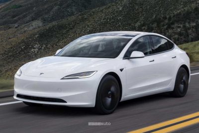 Tesla Model 3 Standard su strada
