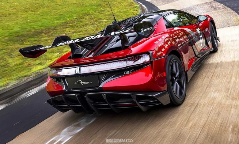 La Yangwang U9 Xtreme adotta l’architettura a 1.200 volt e quattro motori elettrici da 3.000 CV.