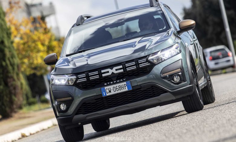 Dacia Sandero Stepway test su strada