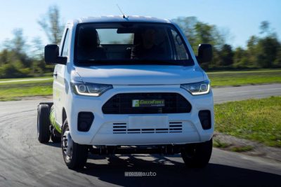 Veicolo commerciale T35 bi-fuel metano