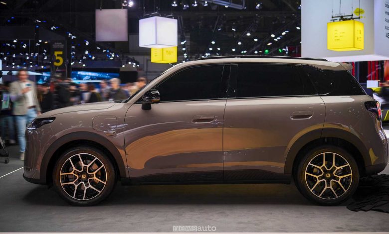 Leapmotor B03X nella vista laterale