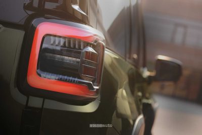 Nuova Jeep Recon faro posteriore