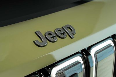 Nuova Jeep Recon Moab logo griglia anteriore