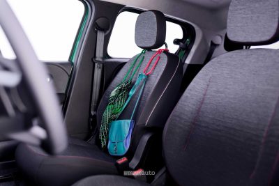Renault Twingo E-Tech-Electric Techno Vert Absolu sedili anteriori