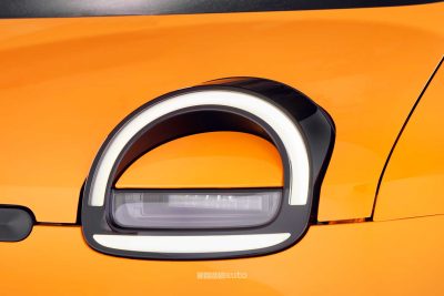 Renault Twingo E-Tech-Electric Techno Jaune Mango faro anteriore