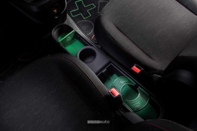 Renault Twingo E-Tech-Electric Techno Vert Absolu console centrale