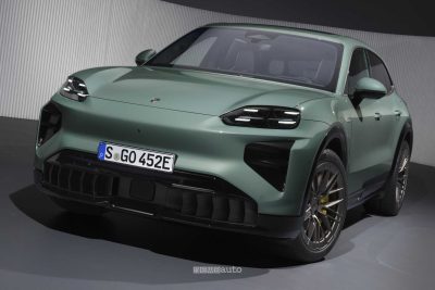 Porsche Cayenne Turbo Electric anteriore 3/4