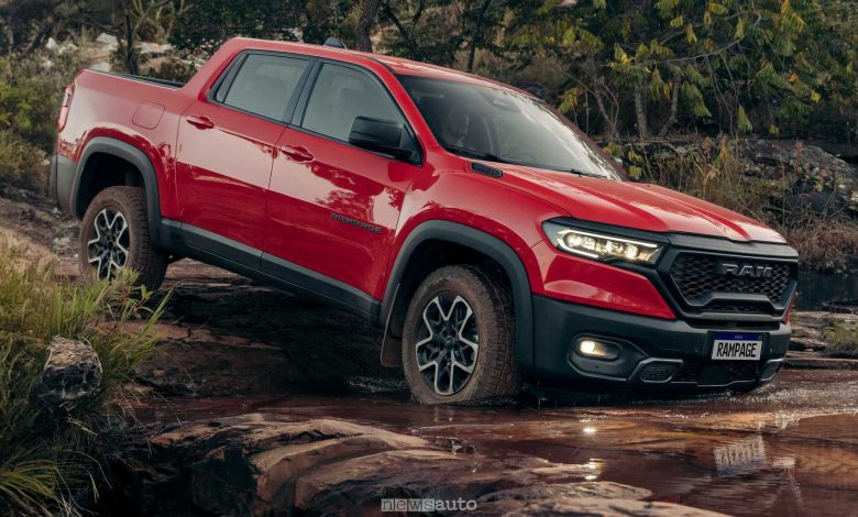 RAM Rampage Rebel guado in off road