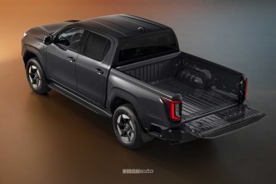 Cassone nuovo Toyota Hilux BEV