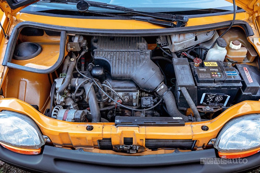 Vano motore della prima generazione.