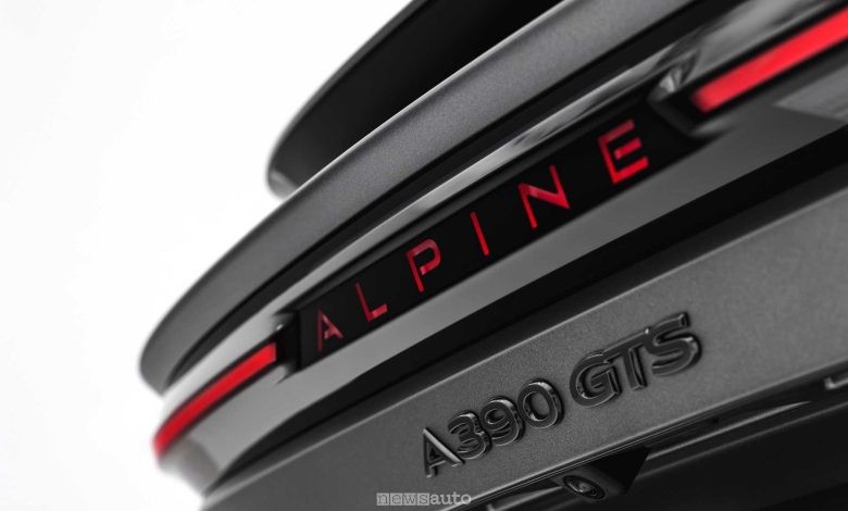 Alpine A390 GTS telecamera posteriore, firma luminosa