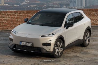 Changan Deepal S05 anteriore 3/4