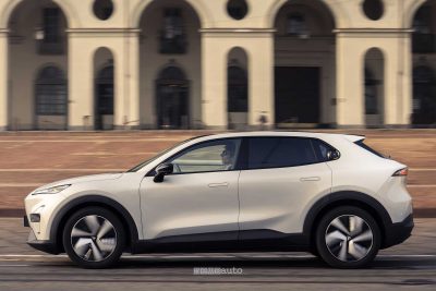 Changan Deepal S05 su strada