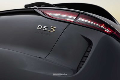 DS 3 Performance Line E-Tense faro posteriore