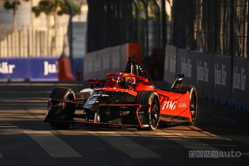 Dennis pole-man delle qualifiche a San Paolo del Brasile