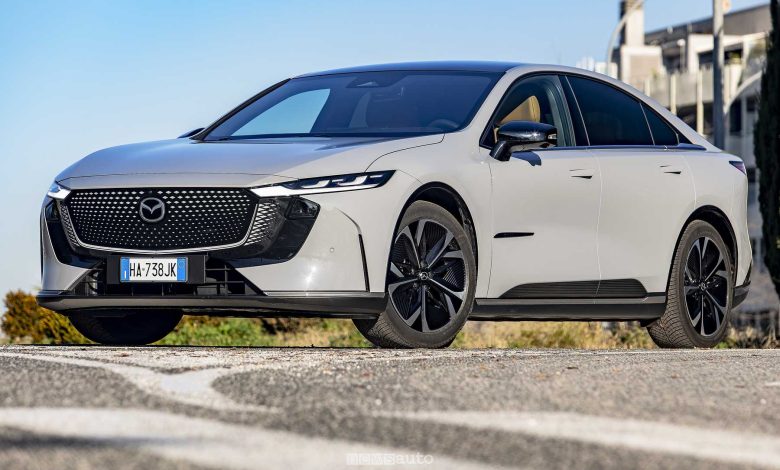 Mazda 6e anteriore 3/4