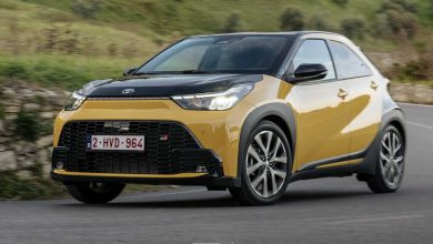 Nuova Toyota Aygo X GR Sport su strada