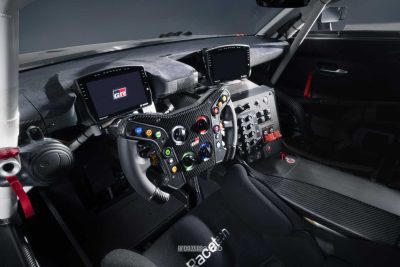 Toyota GR GT3 abitacolo