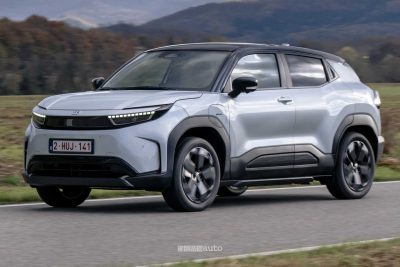 Toyota Urban Cruiser AWD su strada