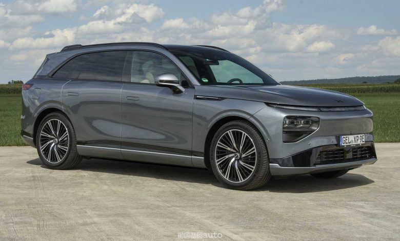 Xpeng G9 2026 anteriore 3/4