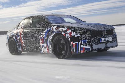 BMW M3 elettrica M Neue Klasse test sulla neve