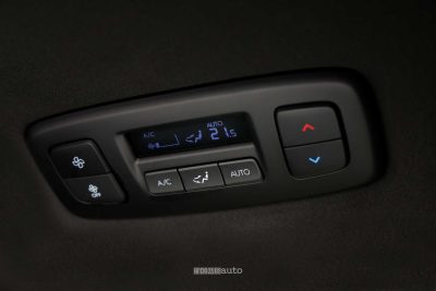 Hyundai Staria Electric comandi del clima