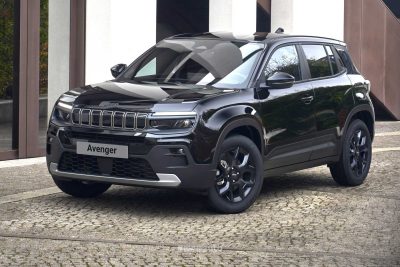 Jeep Avenger Black Edition anteriore 3/4