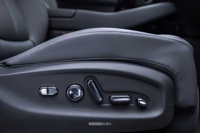 Xpeng P7+ 2026 comandi dei sedili elettrici