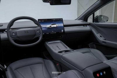 Xpeng P7+ 2026 plancia abitacolo