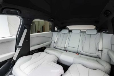 Xpeng P7+ 2026 sedili posteriori